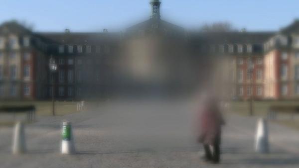 Münsteraner Schloss verschwommen als Simulation einer AMD