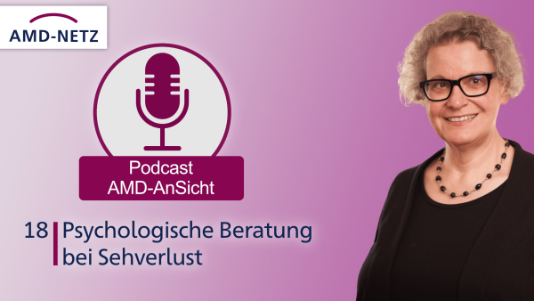 Frau Rupp trägt einen schwarzen Pullover