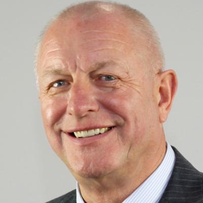 Portrait von Dr. Friedel Lienert